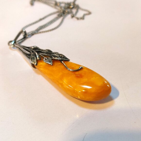 925 Polished Yellow Pendant Necklace Sterling Silver Leaf Design Chain 20 inch - Picture 4 of 10